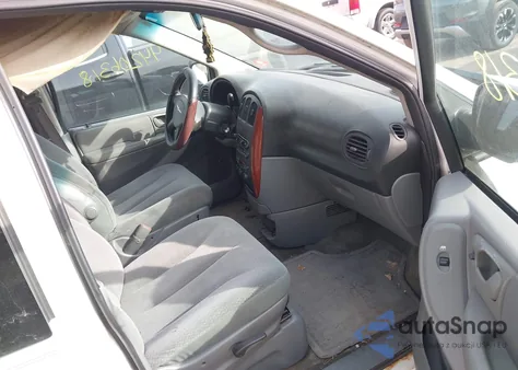 2005 Chrysler Town & Country Lx из США, поврежденный, VIN 2C4GP44R65R386401